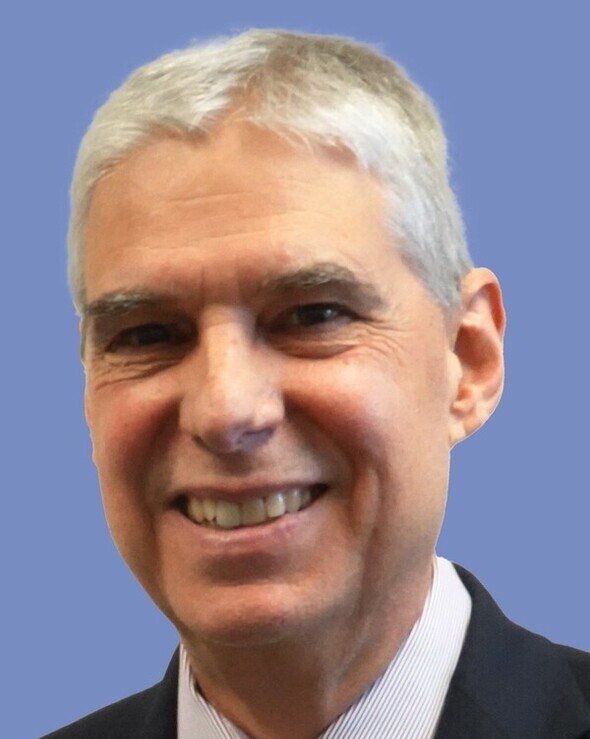 Fountaine,Tom Headshot