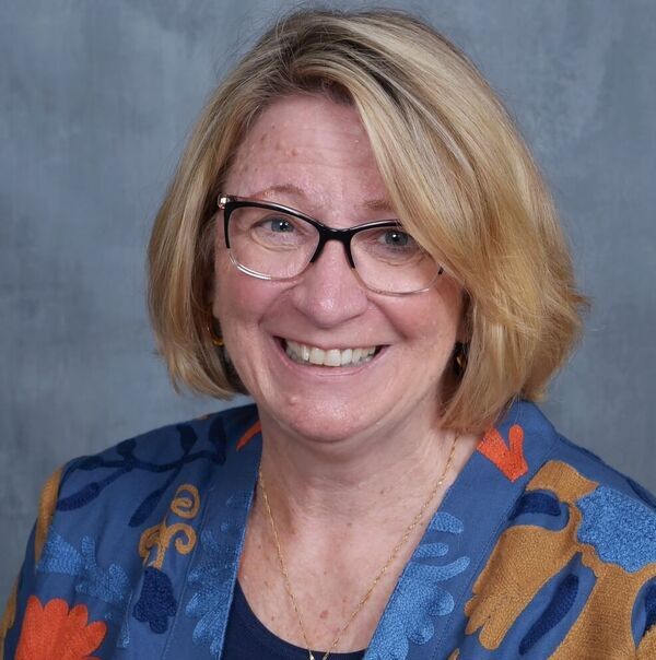 Pam Brangaccio Headshot