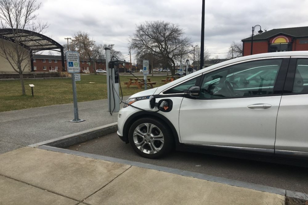 Vehicles Charging in Rochester, NY. Photo by Matt Vanslyke, Energetics