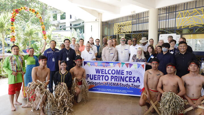 Group photo of ICMA members with Puerto Princesa staff