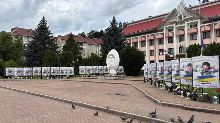 Fallen Soldiers Remembered in Ukraine