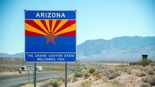 Photo of Arizona state sign