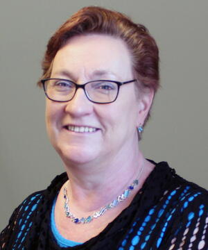 Peggy Merriss Headshot